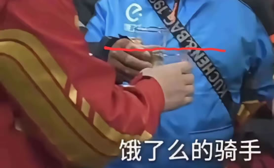 伟大的公司总能赢得人心，刘强东让人相信商业并不是冰冷的 科技大佬 京东 微新闻 第1张