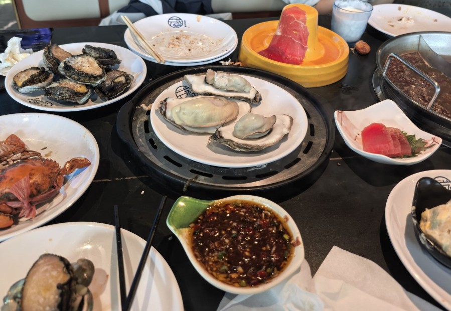 云蒸臻选蒸汽海鲜自助 商家主图
