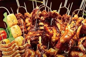 云蒸·南美山城集烤肉火锅 美食封面图